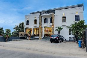 Capital O 92583 Raja Soeta Hostel Syariah