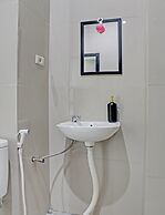 Capital O 92583 Raja Soeta Hostel Syariah