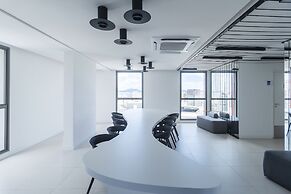 Next to Allianz Parque - Vacancy - Pool