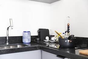 Next to Allianz Parque - Vacancy - Pool