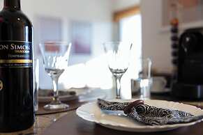 Moderno Internet Ultra-Veloz e Piscina