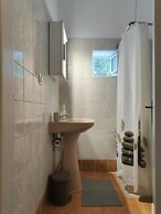 Laurel LK Apt in Kremasti Near Airport Rhodes