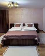 La Colțul Castelului Bran Boutique