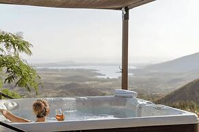 Slice of Heaven by Avantstay Breathtaking Views!