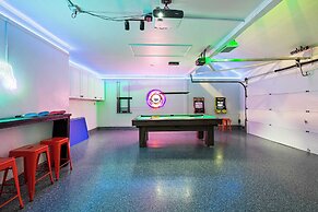 Slice of Heaven by Avantstay Breathtaking Views!