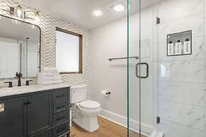 Slice of Heaven by Avantstay Breathtaking Views!