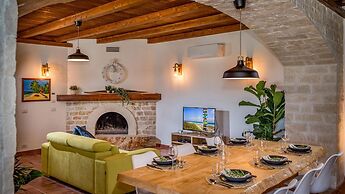 Villa Cutrera 6 Emma Villas