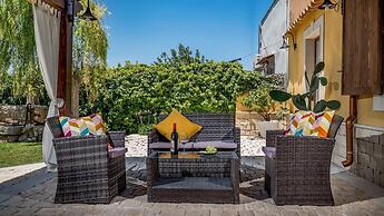 Villa Cutrera 6 Emma Villas