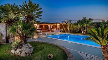 Villa Cutrera 6 Emma Villas