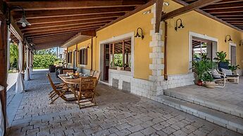 Villa Cutrera 6 Emma Villas