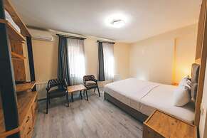 Grand 464 Otel