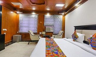 Fabhotel Blue Moon Home Stay