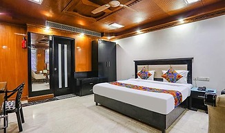 Fabhotel Blue Moon Home Stay