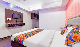 Fabhotel Blue Moon I