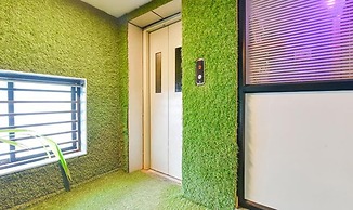 Fabhotel Blue Moon I