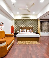 Fabhotel Blue Moon I