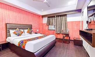 Fabhotel Blue Moon I