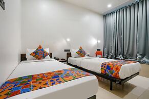 Fabhotel Lotus I