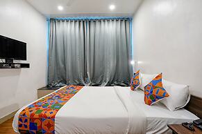 Fabhotel Lotus I