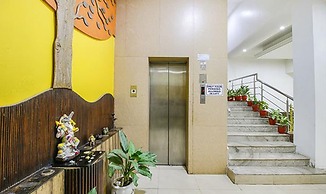 Fabhotel Silver Inn I