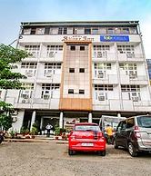 Fabhotel Silver Inn I