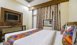 Fabhotel Silver Inn I