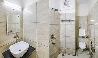 Fabhotel Silver Inn I