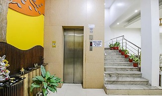 Fabhotel Silver Inn I