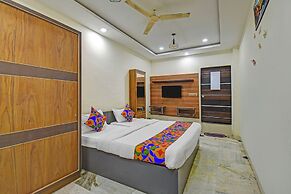FabHotel Classic Square I