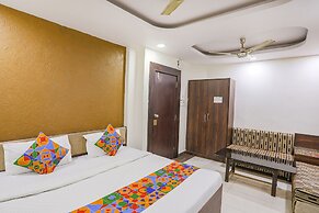 Fabexpress Ashoka Palace