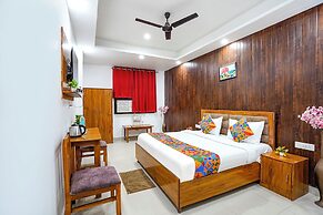 FabHotel Frolic Luxury Stay