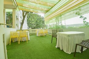 Fabexpress Royal Baga Residency