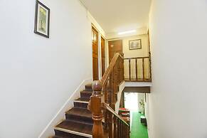 Fabexpress Royal Baga Residency