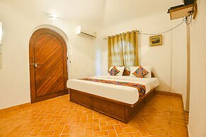 Fabexpress Royal Baga Residency