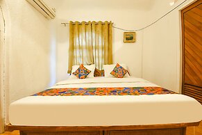 Fabexpress Royal Baga Residency