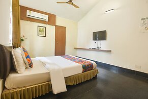 Fabexpress Royal Baga Residency