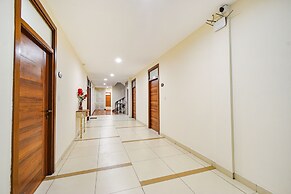 Fabhotel Prime Am Suites