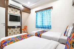 Fabexpress Geeta Palace