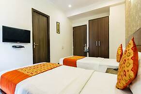 FabHotel Gazelle Inn