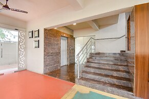 Fabhotel Mountain High Inn