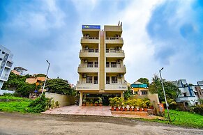 Fabhotel Mountain High Inn