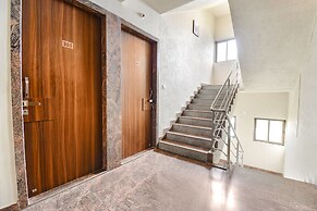 Fabhotel Mountain High Inn