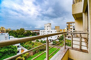 Fabhotel Mountain High Inn