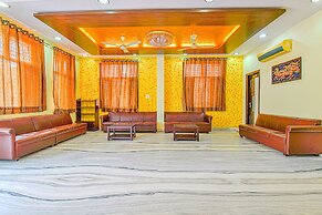 Fabhotel The Grand Kailash