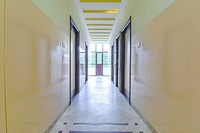 Fabhotel The Grand Kailash