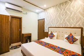 Fabhotel Prime Siddhant Palace