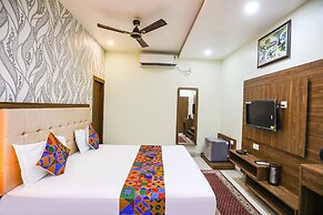 Fabhotel Prime Siddhant Palace