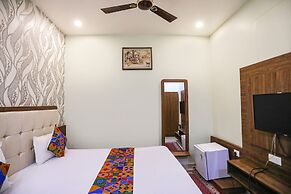 Fabhotel Prime Siddhant Palace