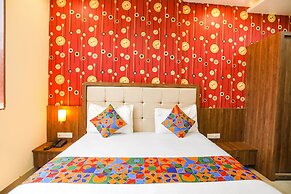 Fabhotel Prime Siddhant Palace