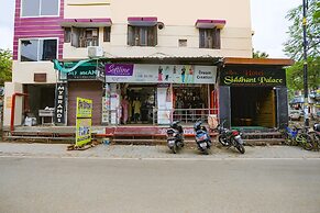 Fabhotel Prime Siddhant Palace